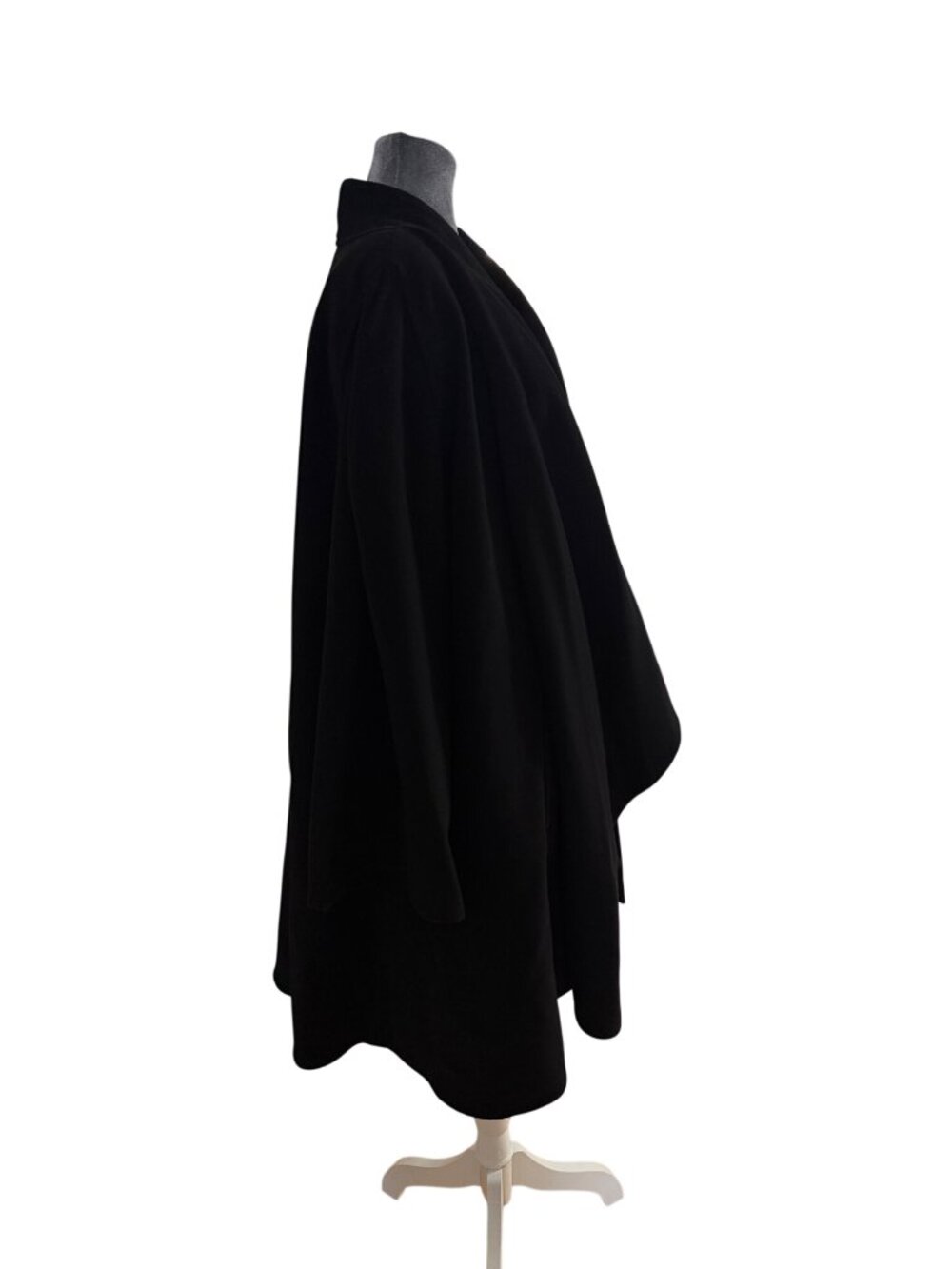 Maurice Daquin Vintage Black Open Front Cape Women’s One Size - Picture 2 of 11